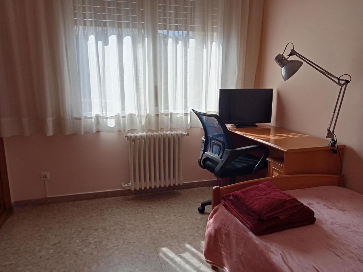 Hotel Habitacio S Cal Kim Martorell Esterno foto